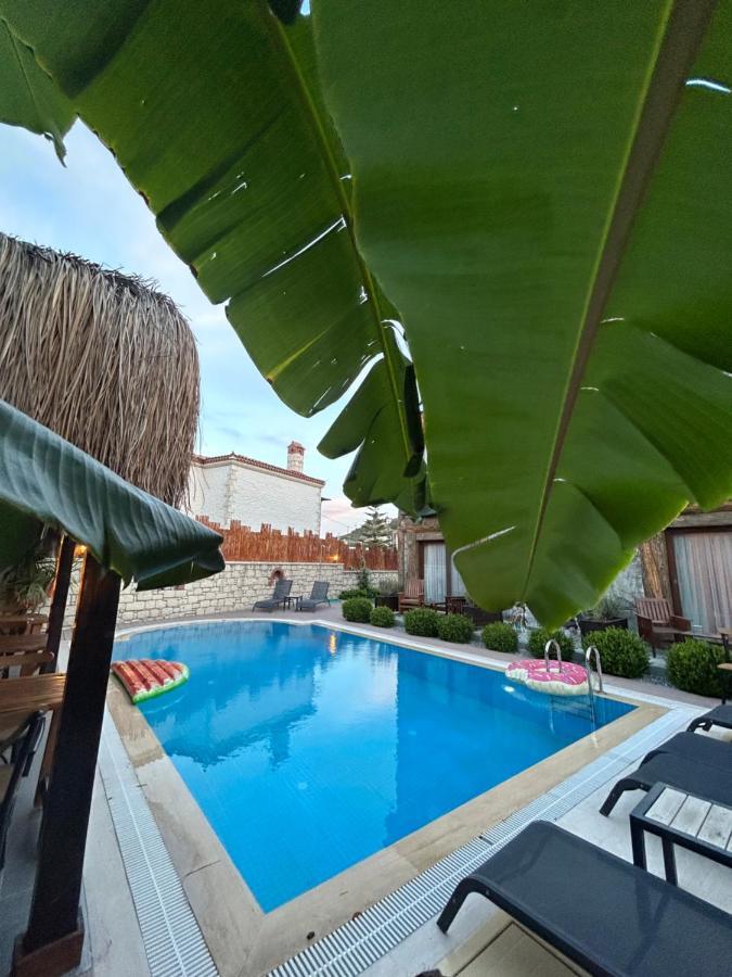Pupa Alacati Butik Otel Кешме Экстерьер фото