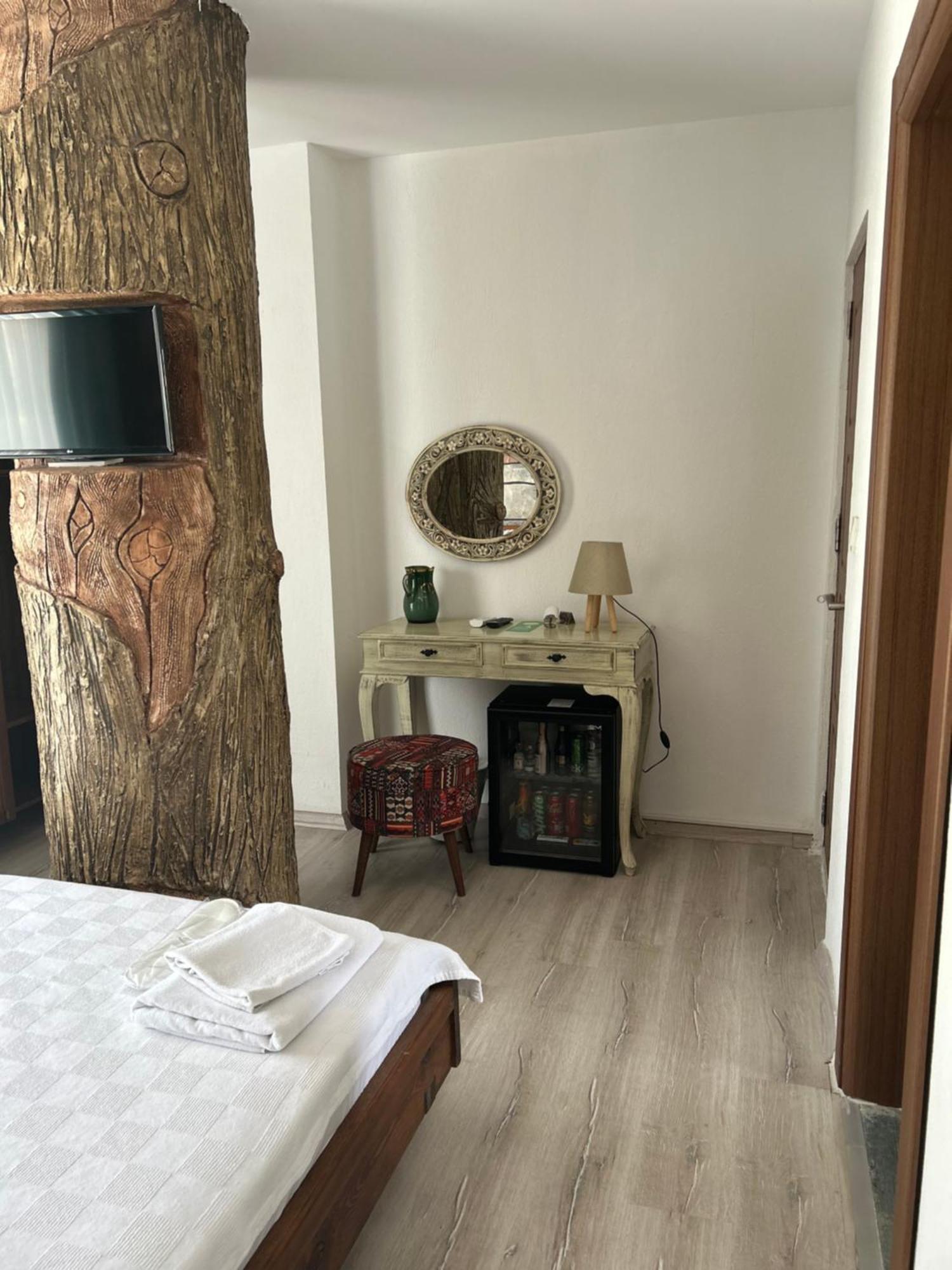 Pupa Alacati Butik Otel Кешме Экстерьер фото