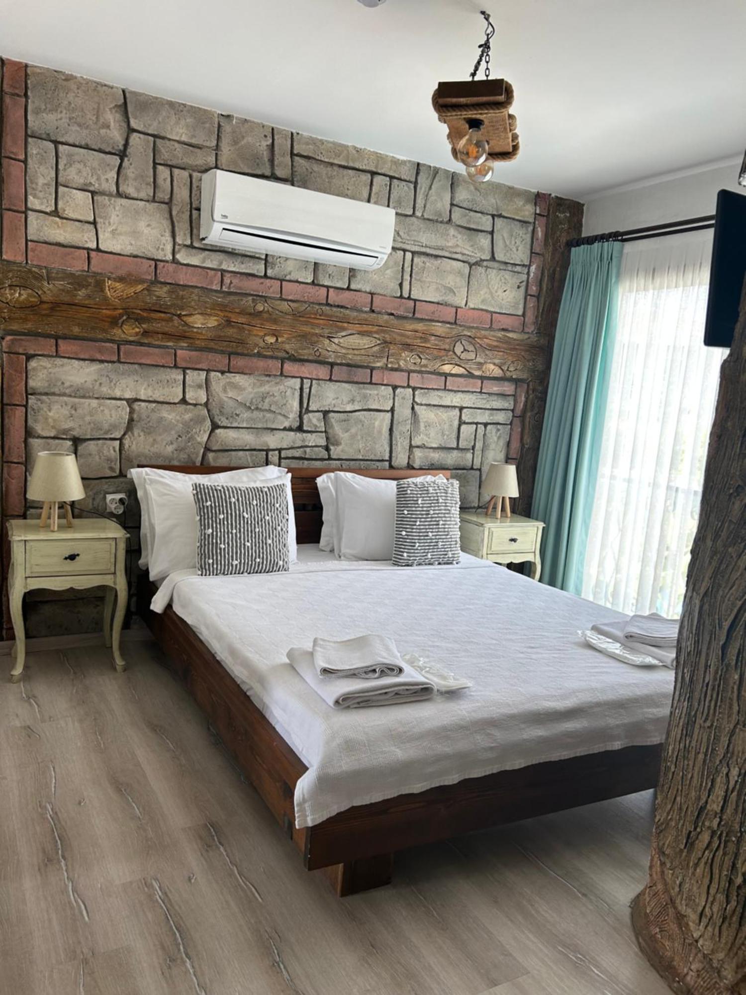 Pupa Alacati Butik Otel Кешме Экстерьер фото