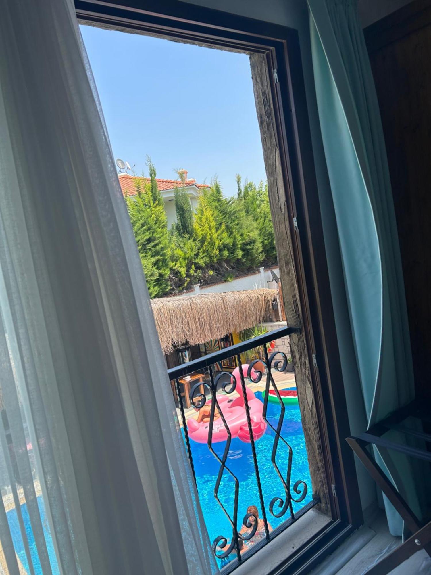 Pupa Alacati Butik Otel Кешме Экстерьер фото