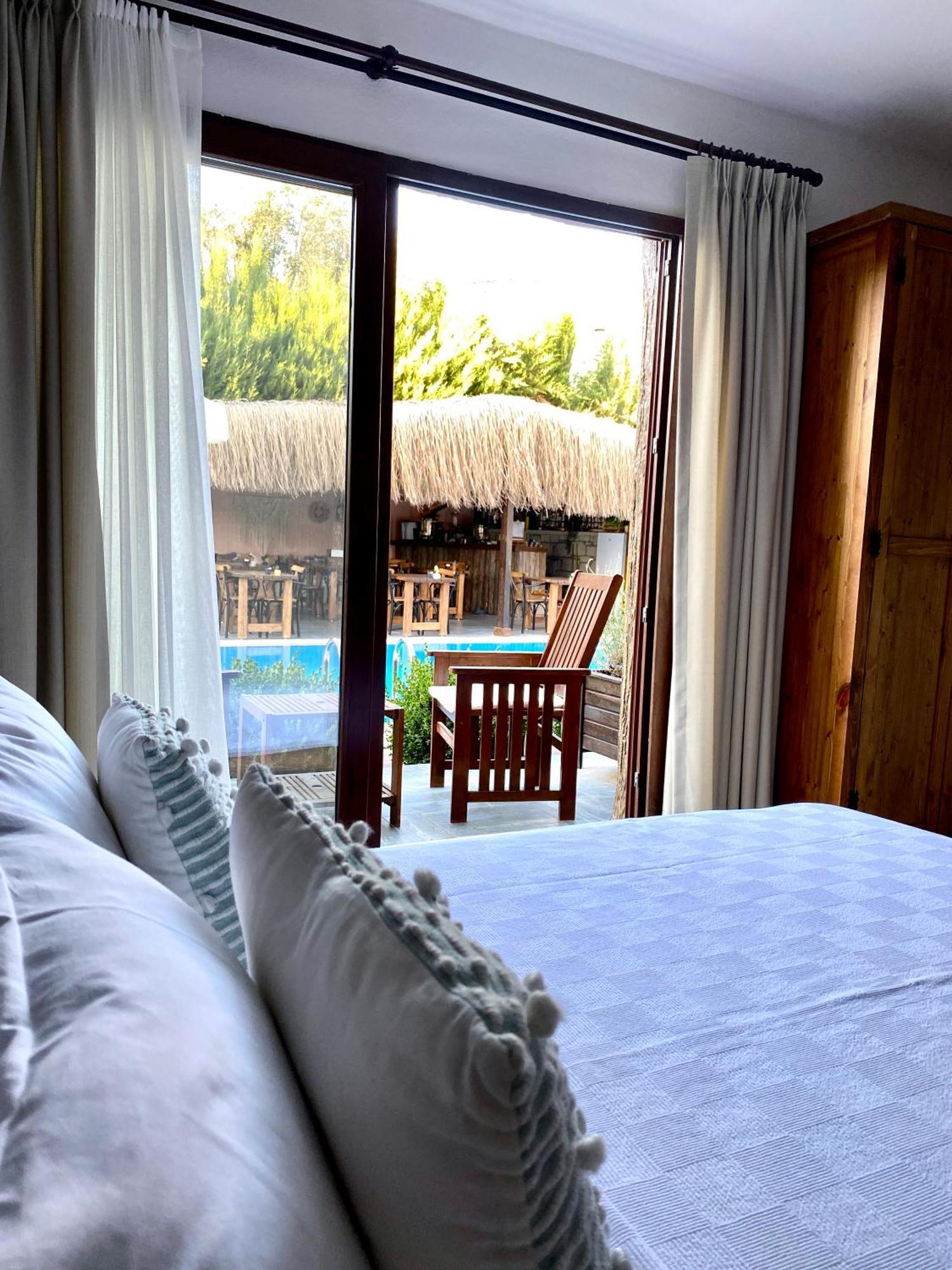 Pupa Alacati Butik Otel Кешме Экстерьер фото