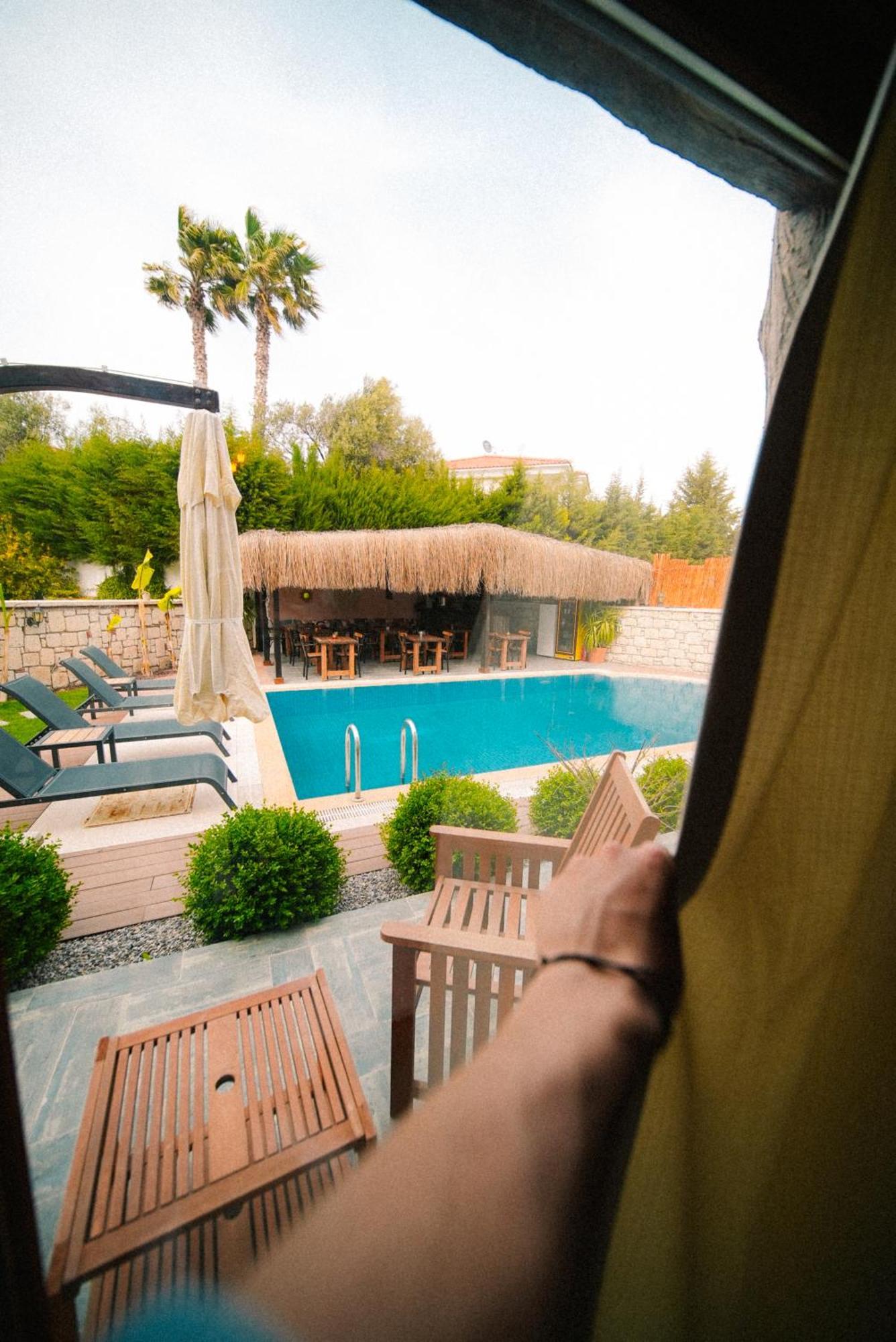 Pupa Alacati Butik Otel Кешме Экстерьер фото