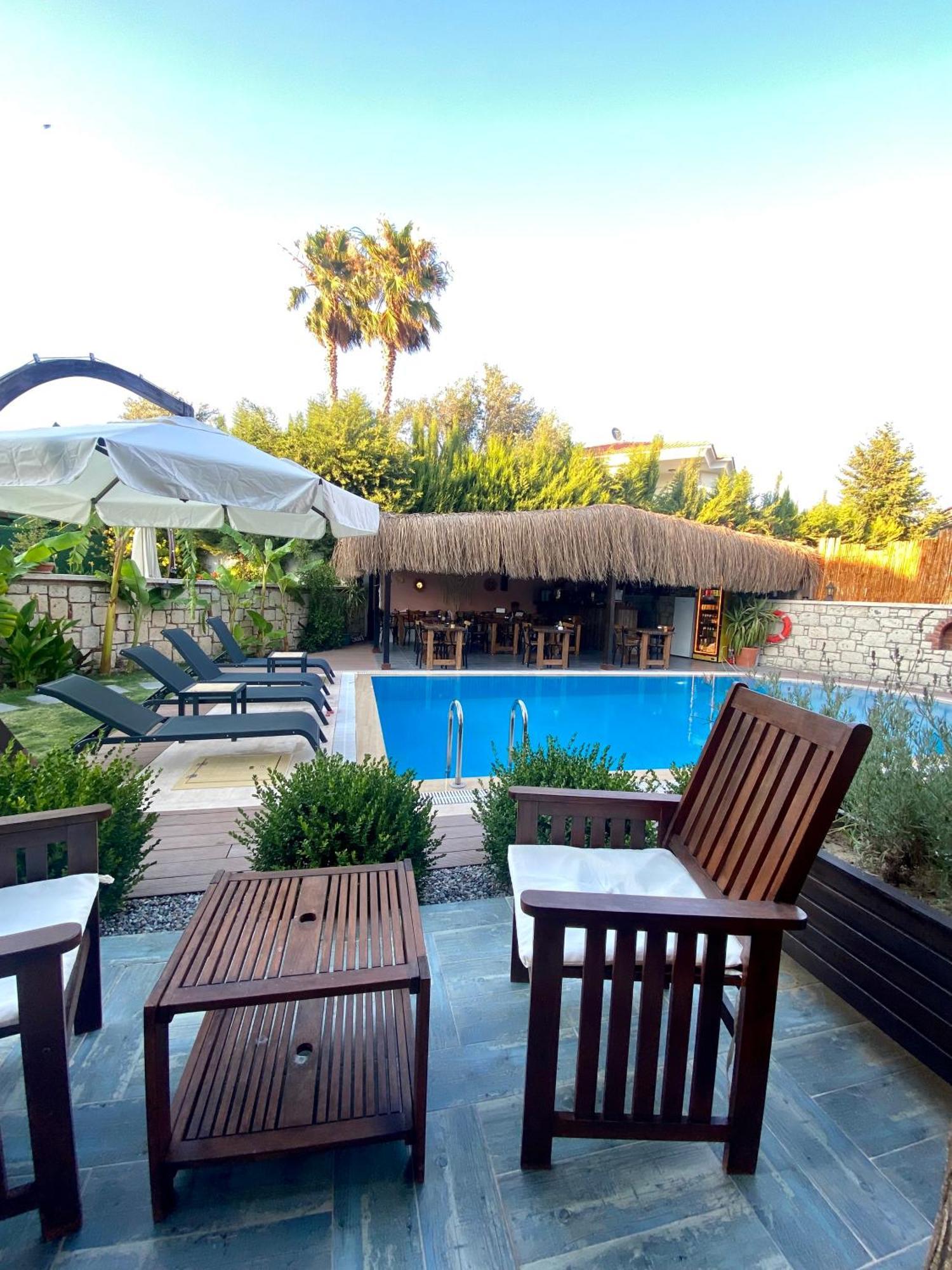 Pupa Alacati Butik Otel Кешме Экстерьер фото
